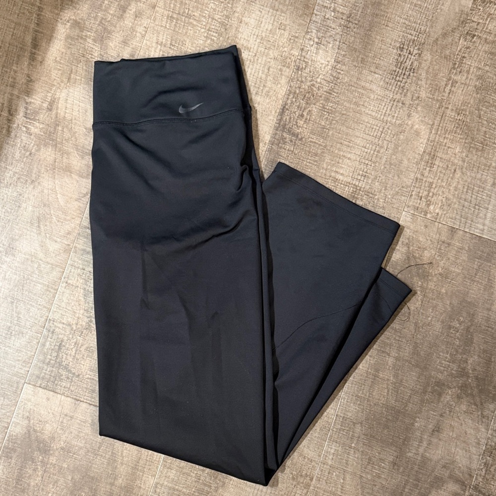 Nike Yoga Pants